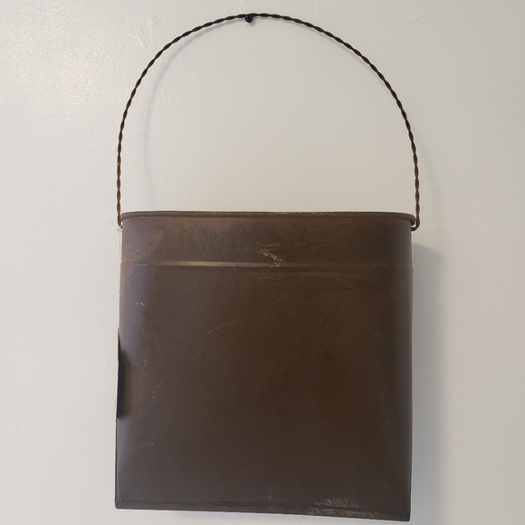 Rustic Hanging Wall Pocket (Flowers Not In… - Picture 4 of 4